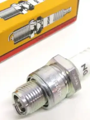 Online Kaufen Zündkerze NGK CR9EH-9 Honda CBR 600 F CBR 900 RR SC28 SC33 PC25 PC31