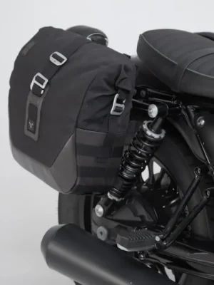 SW-Motech Legend Gear Seitentaschen-System LC Black Edition Moto Guzzi V9 Roamer/Bobber (15-). Angebot