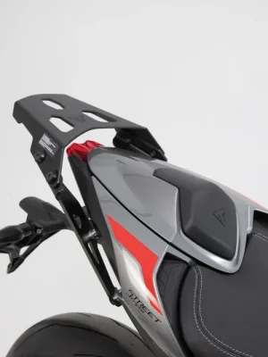 Preisreduziert SW-Motech URBAN ABS Topcase-System Schwarz. Triumph Street Triple (12-).