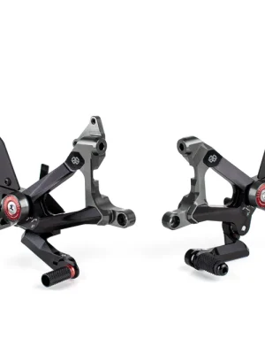 Nur Heute Gilles Fußrastenanlage MUE2 verstellbar ABE passend für Ducati Streetfighter V4 / V4S / SP2 / Lamborghini - Modelle (2020-2024)