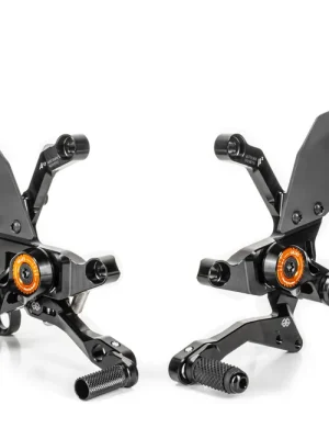 Gilles Fußrastenanlage MUE2 versteller ABE passend für KTM 1290 Super Duke / R & 1390 Super Duke R - Modelle Preiswert
