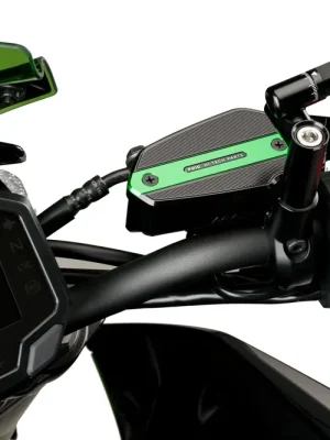 Sonderaktion PUIG Bremsflüssigkeitsbehälter-Abdeckung vorne gruen passend für Kawasaki Z900 / SE - Modelle (2025-2026)